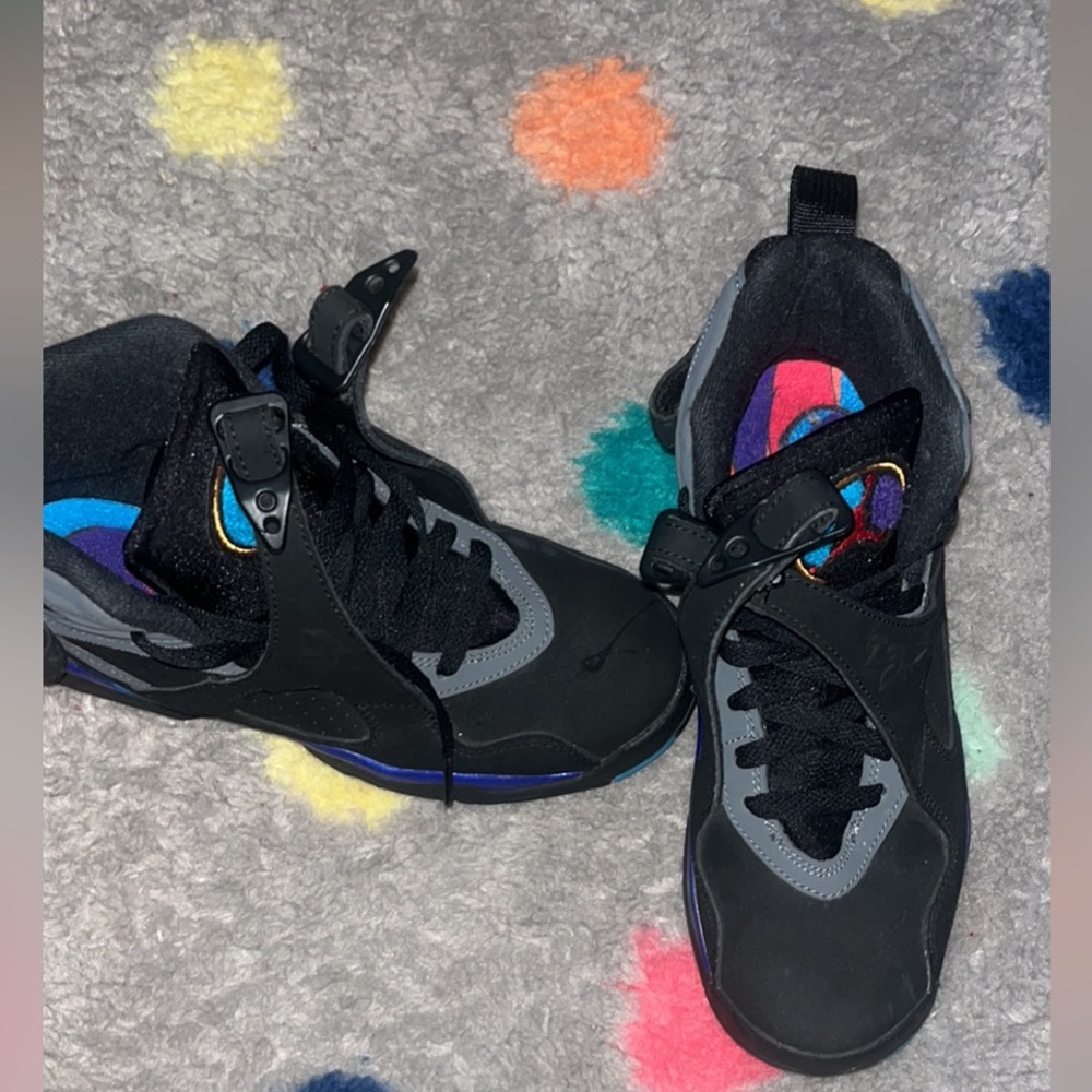 Boys size 4.5 air Jordan’s